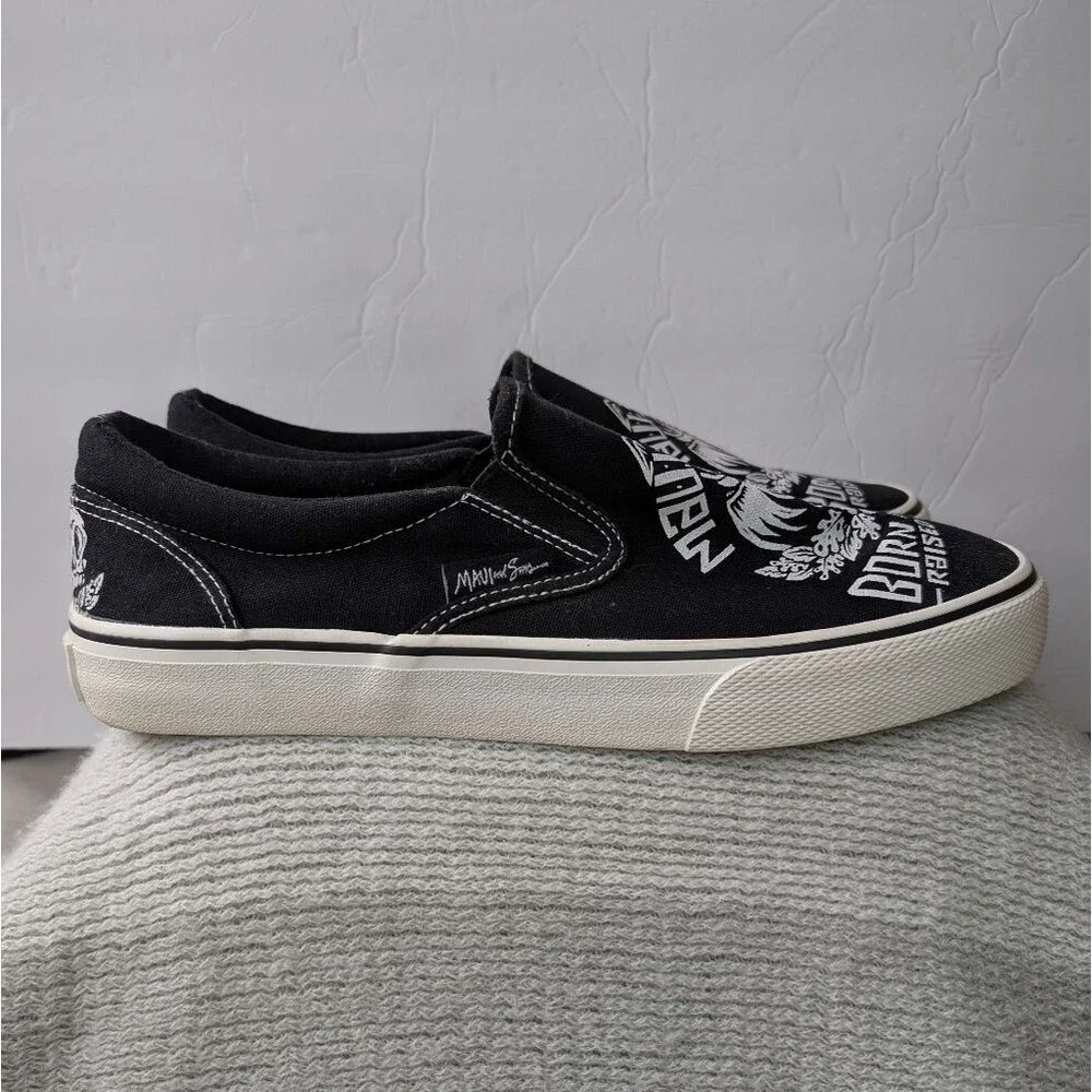 Maui and Sons Slip On Canvas Shoes Skull 9.5